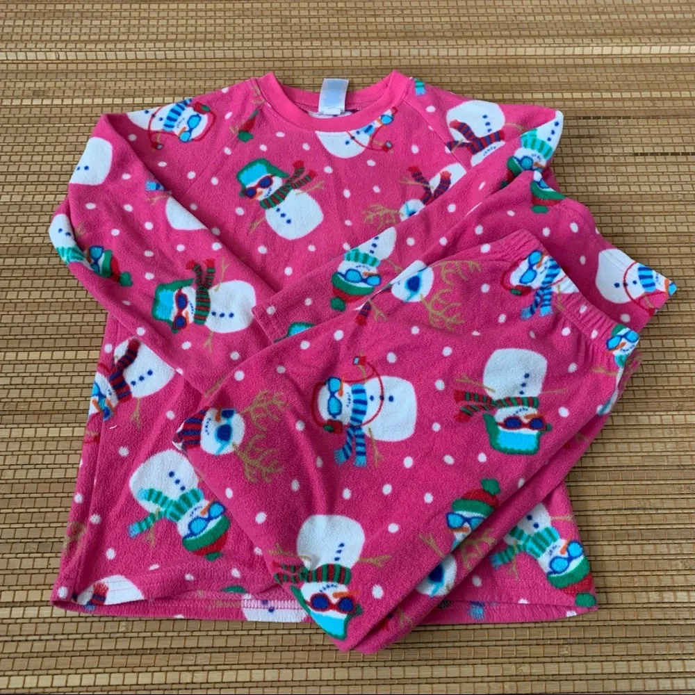 Children’s place pink flannel snowman pajamas size medium 7/8